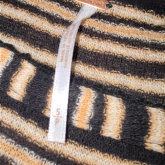 free people blouse - Picture 2 of 3